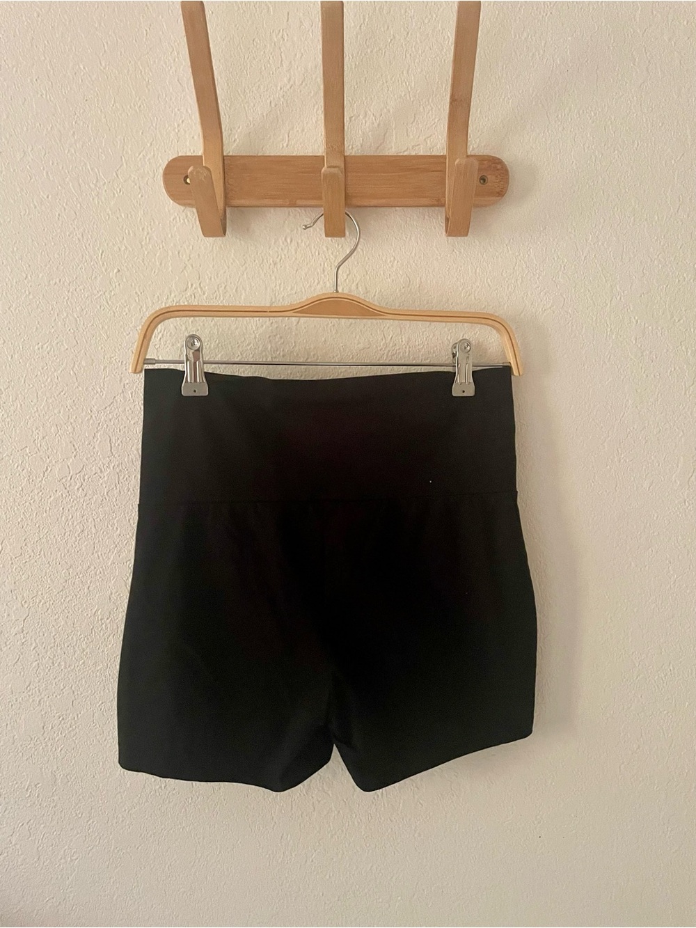 Lascana Women’s Black Stretchy Yoga Shorts Bike Shorts Size Small